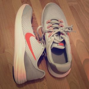 Womens nike athletic shoes